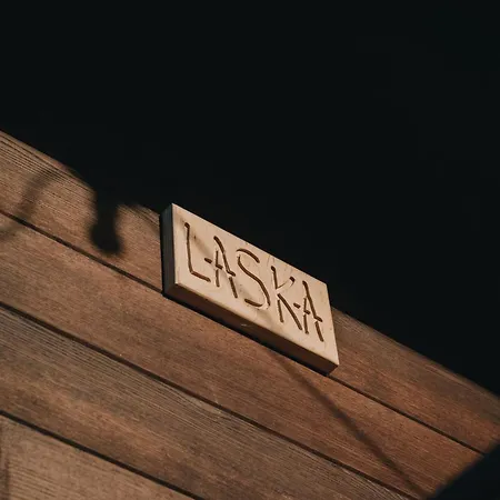 Laska House *