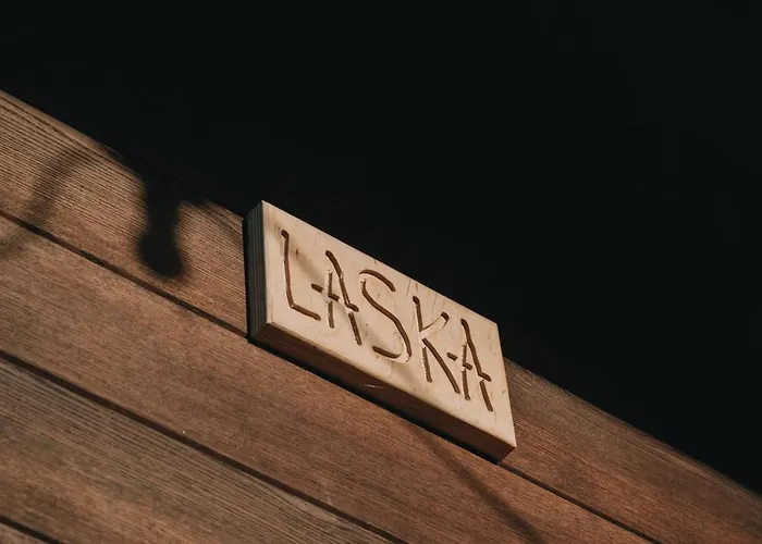 Laska House *
