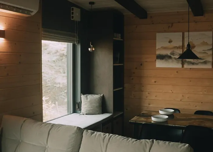 别墅 Laska House