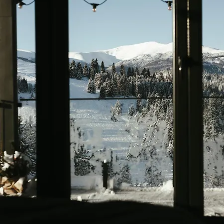 Laska House Villa