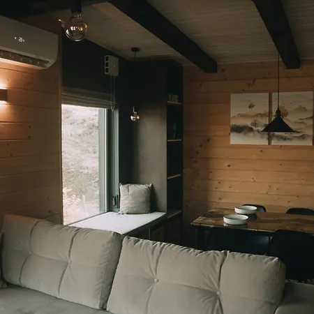 Villa Laska House